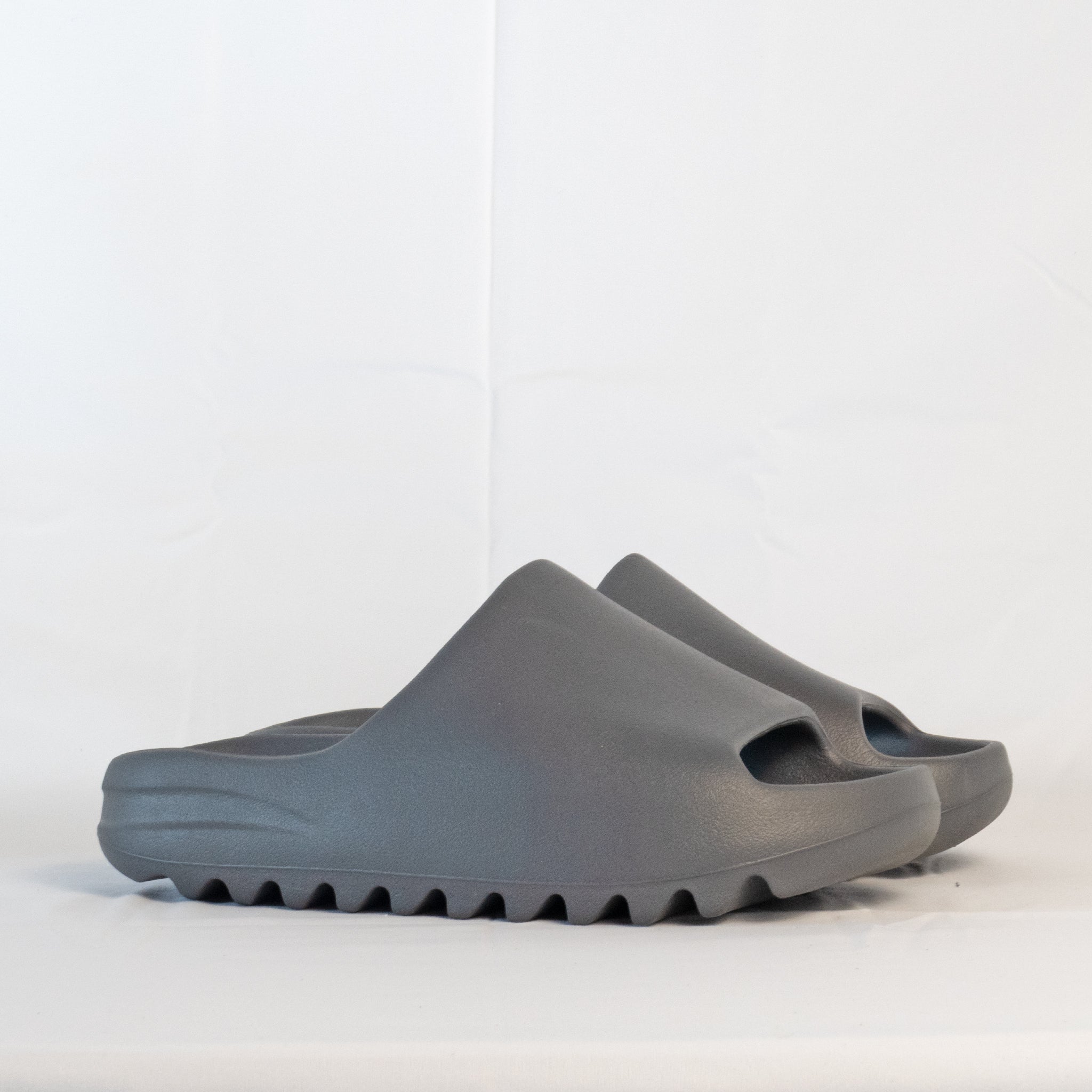 Adidas Yeezy Slide Slate Grey - ID2350 - Men's and Women's Slippers > Slippers > Yeezy Slide > Low - Top Slippers