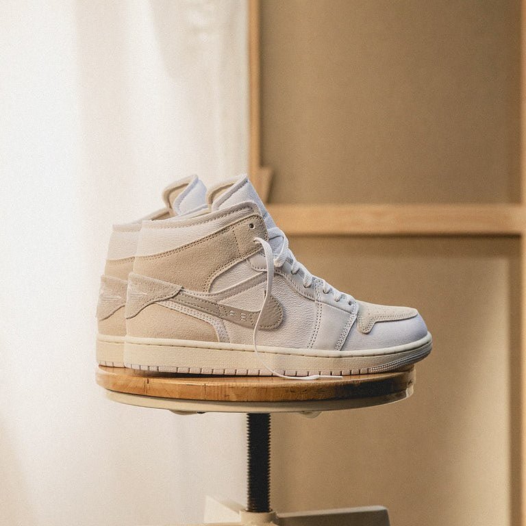 Air Jordan 1 Mid SE Craft Tech Grey - DM9652 - 120 - Men's and Women's Sneakers > Sneakers > Jordan 1 > Mid - Top Sneakers