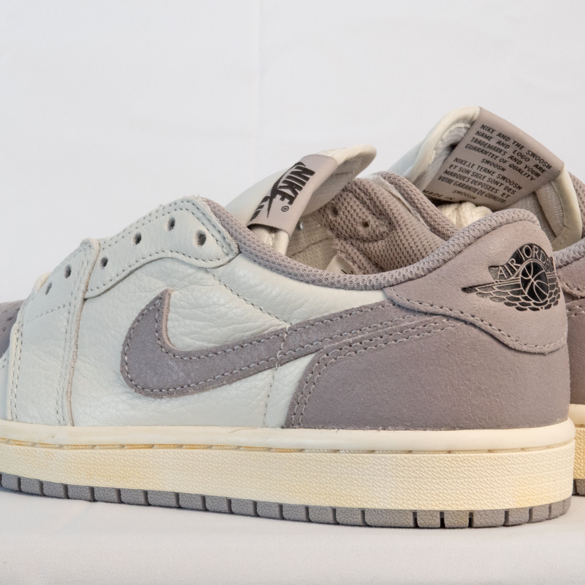 Air Jordan 1 Retro Low OG EX Sail - CZ0790 - 101 - Men's and Women's Sneakers > Sneakers > Jordan 1 > Low - Top Sneakers