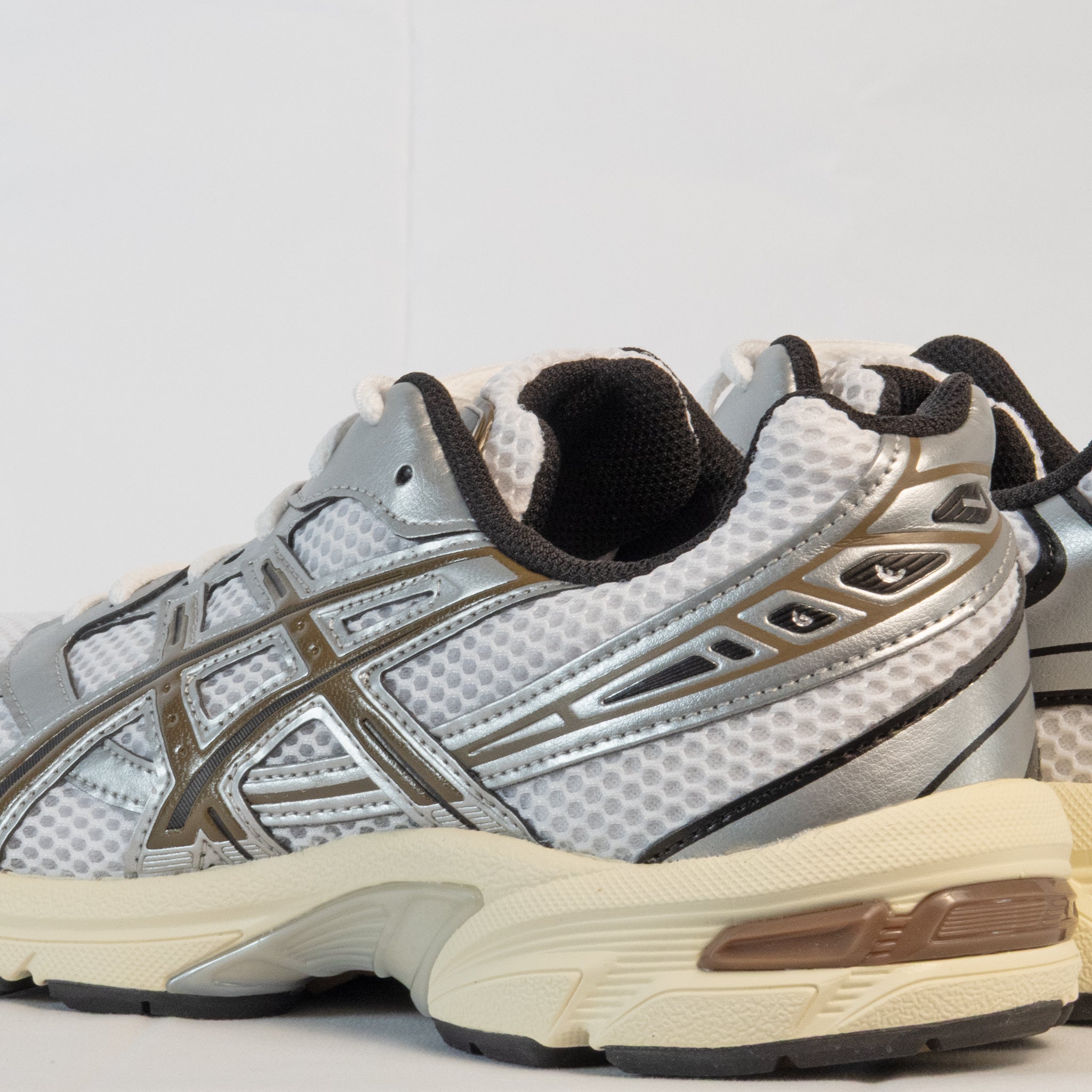 ASICS Gel - 1130 White Clay Canyon - 1201A256 - 113 - Men's and Women's Sneakers > Sneakers > Asics Gel - 1130 > Low - Top Sneakers