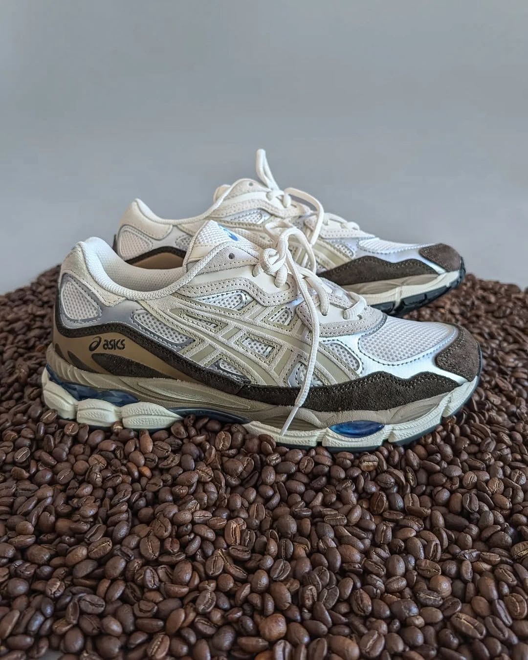 ASICS Gel - NYC Cream - 1203A383 - 103 - Men's and Women's Sneakers > Sneakers > Asics Gel - NYC > Low - Top Sneakers