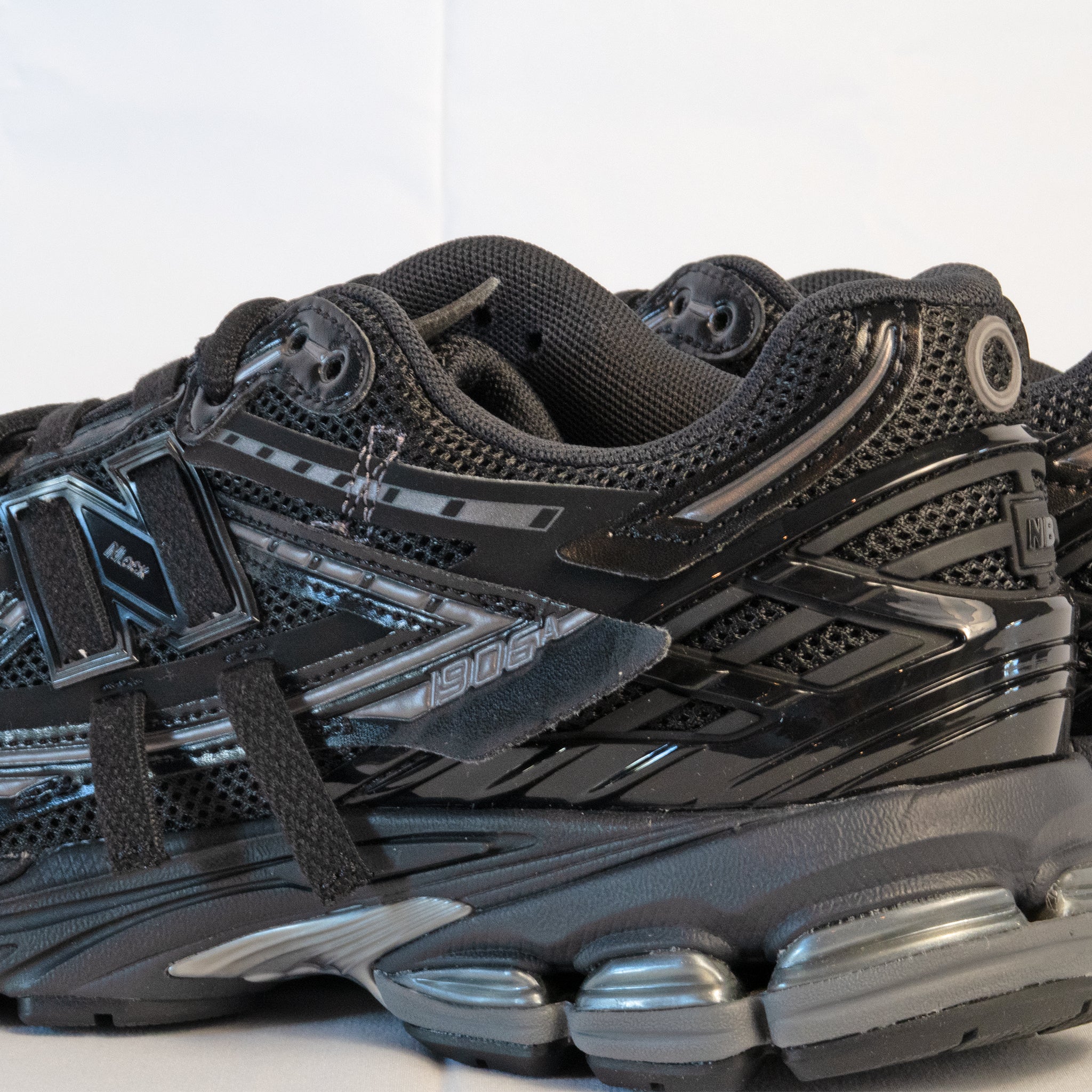 New Balance 1906A Black - M1906AF - Men's and Women's Sneakers > Sneakers > New Balance 1906 > Low - Top Sneakers