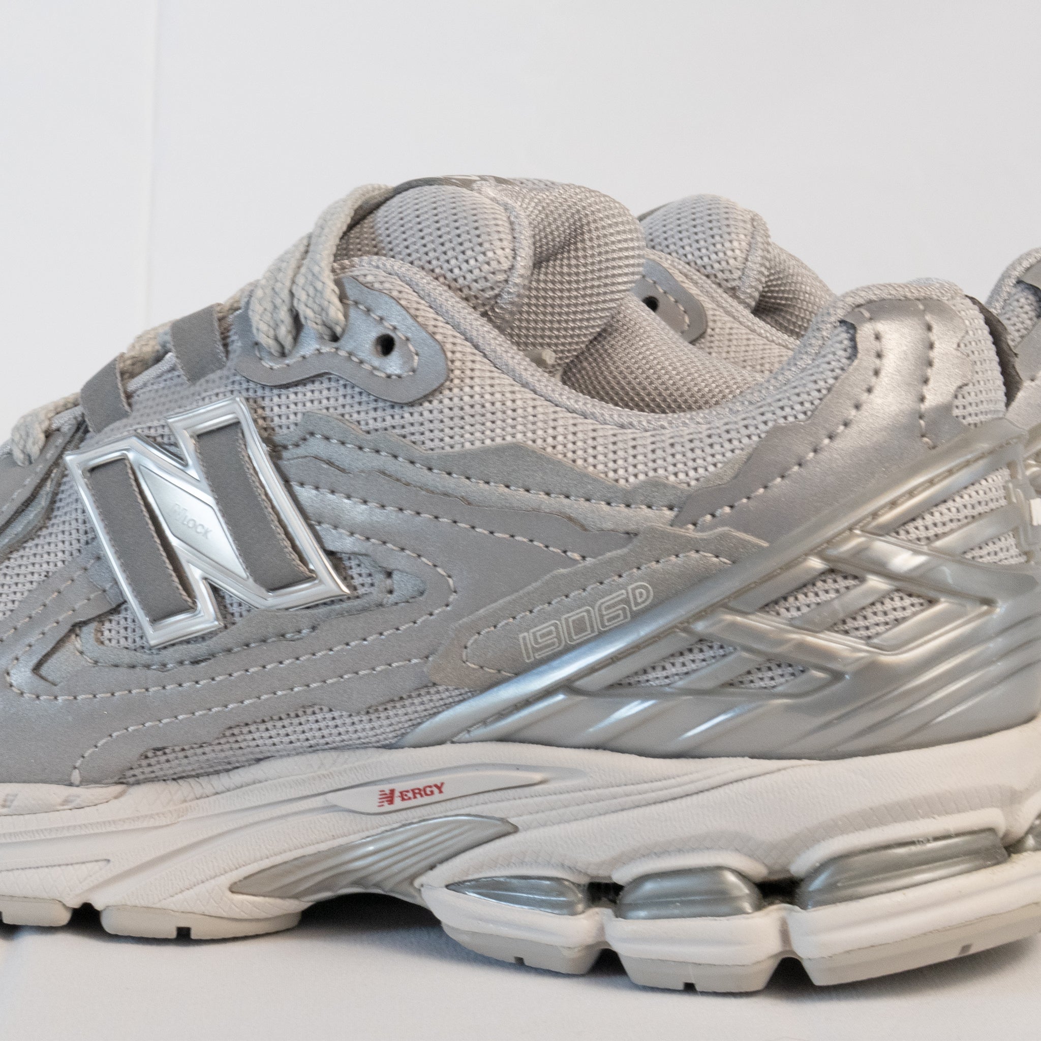 New Balance 1906D Protection Pack Silver Metallic - M1906DH - Men's and Women's Sneakers > Sneakers > New Balance 1906 > Low - Top Sneakers