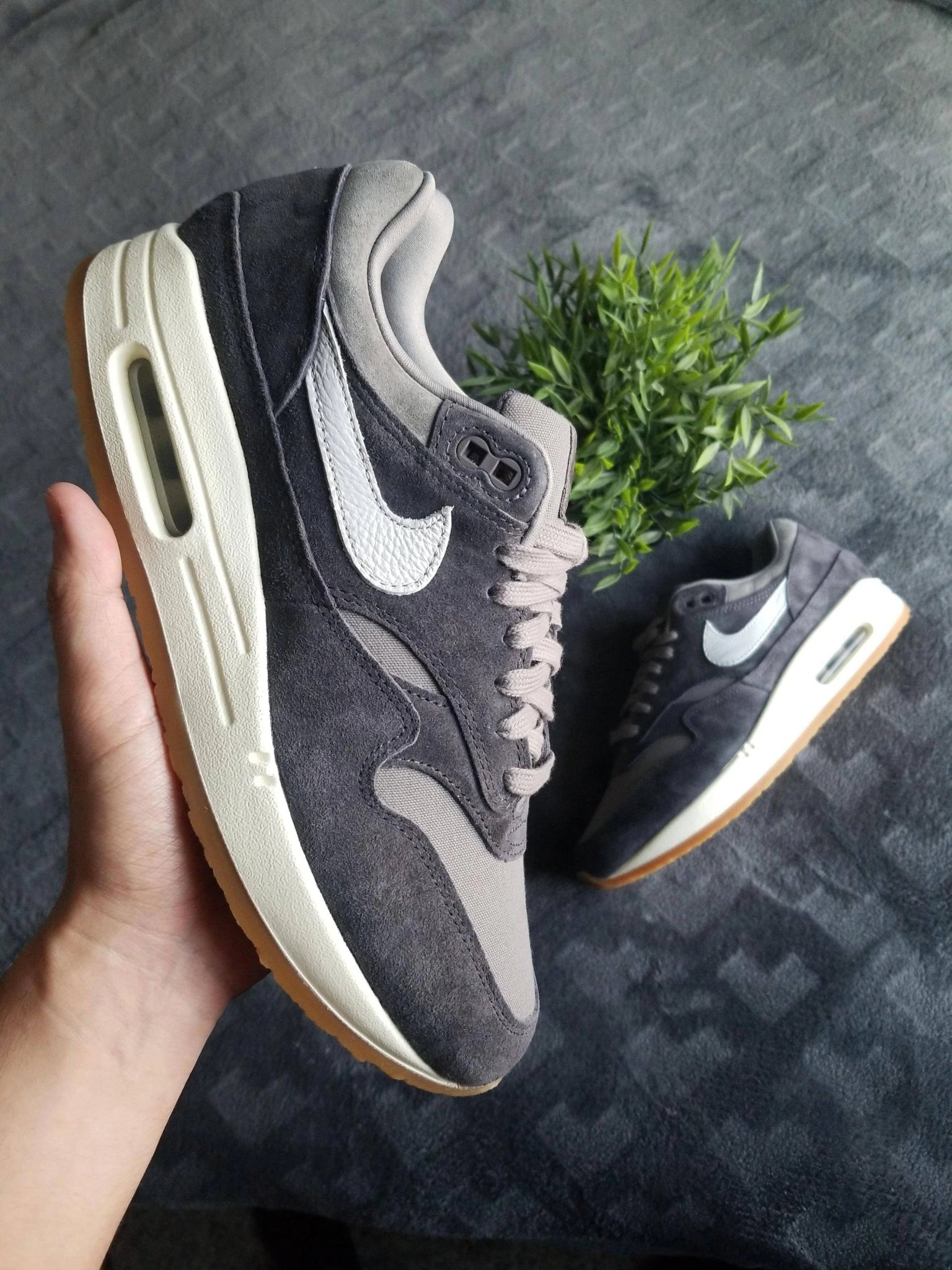 Nike Air Max 1 Crepe Soft Grey - FD5088 - 001 - Men's and Women's Sneakers > Sneakers > Air Max 1 > Low - Top Sneakers
