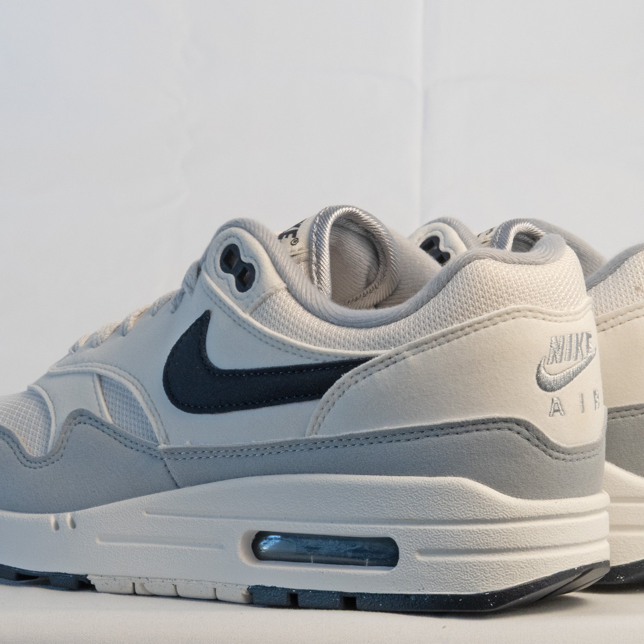Nike Air Max 1 Platinum Tint - FD9082 - 002 - Men's and Women's Sneakers > Sneakers > Air Max 1 > Low - Top Sneakers