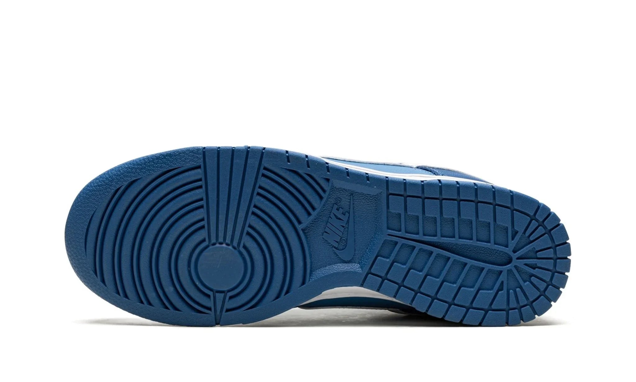 Nike Dunk Low "Dark Marina Blue" - DJ6188-400 - Sneakers