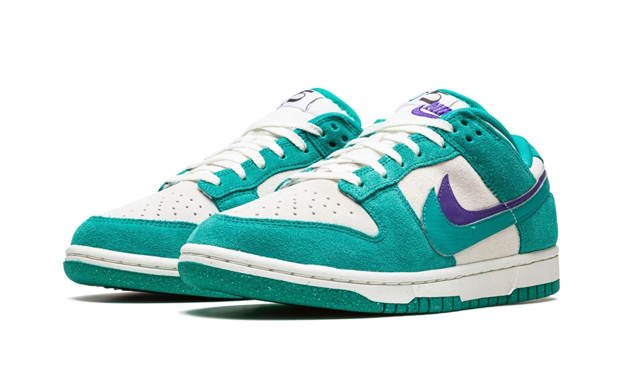 Nike Dunk Low SE '85 "Neptune Green" (W) - DO9457-101 - Sneakers