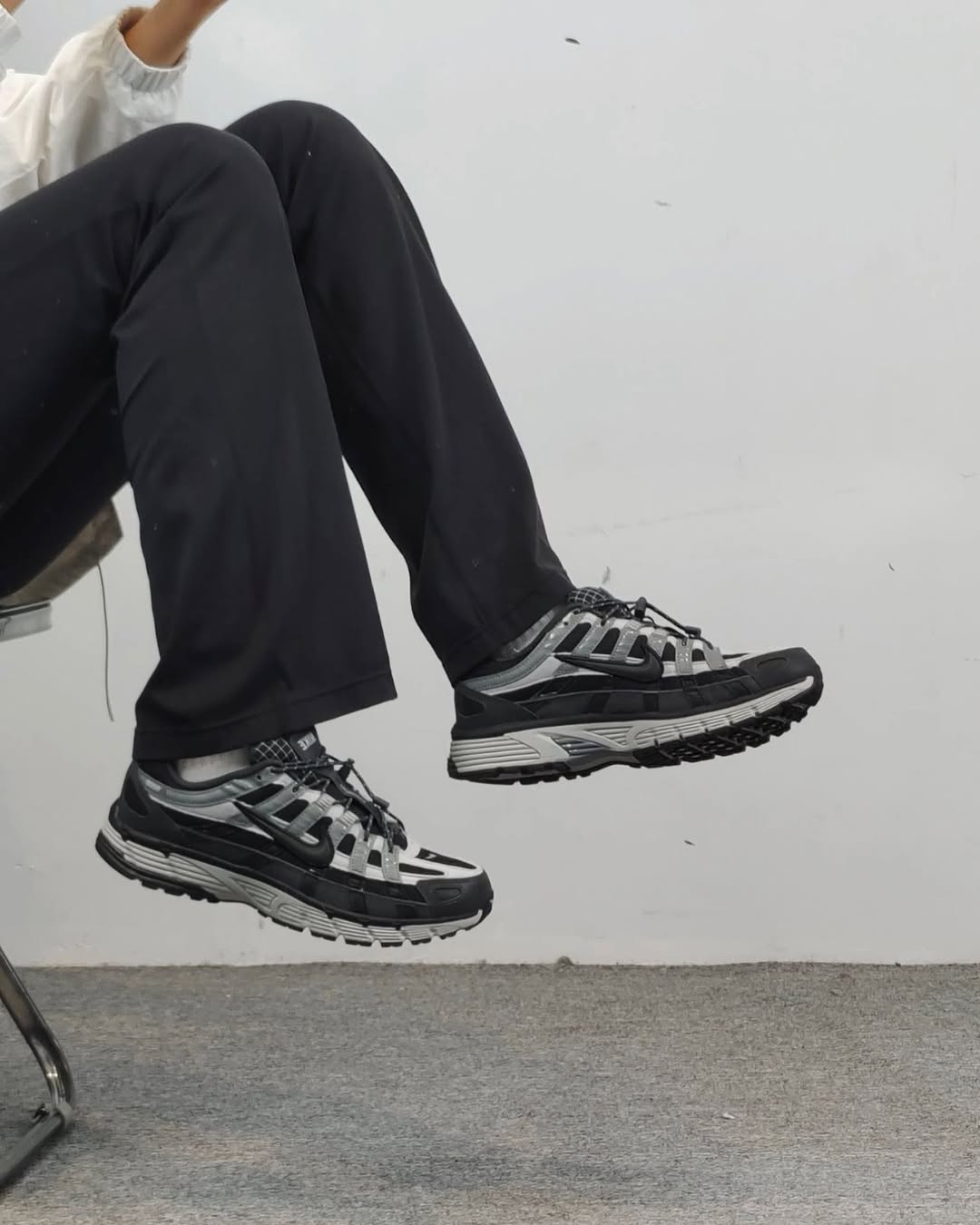 Nike P - 6000 Anthracite Smoke Grey - HQ3818 - 001 - Men's and Women's Sneakers > Sneakers > P - 6000 > Low - Top Sneakers