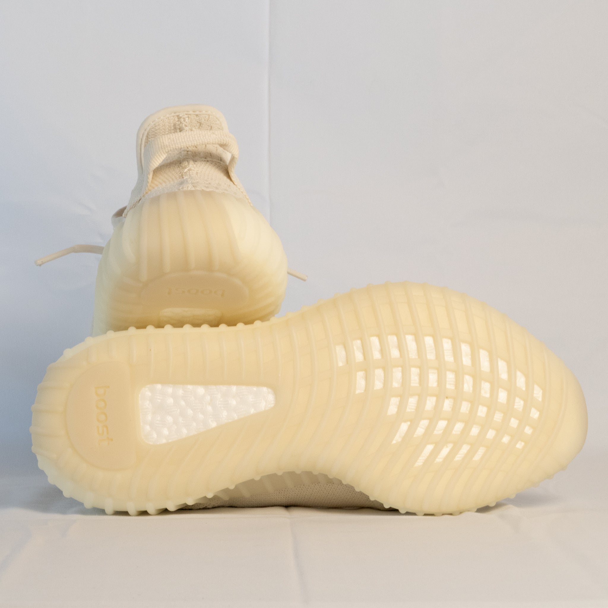 Yeezy Boost 350 V2 Bone - HQ6316 - Men's and Women's Sneakers > Sneakers > Yeezy 350 > Low - Top Sneakers