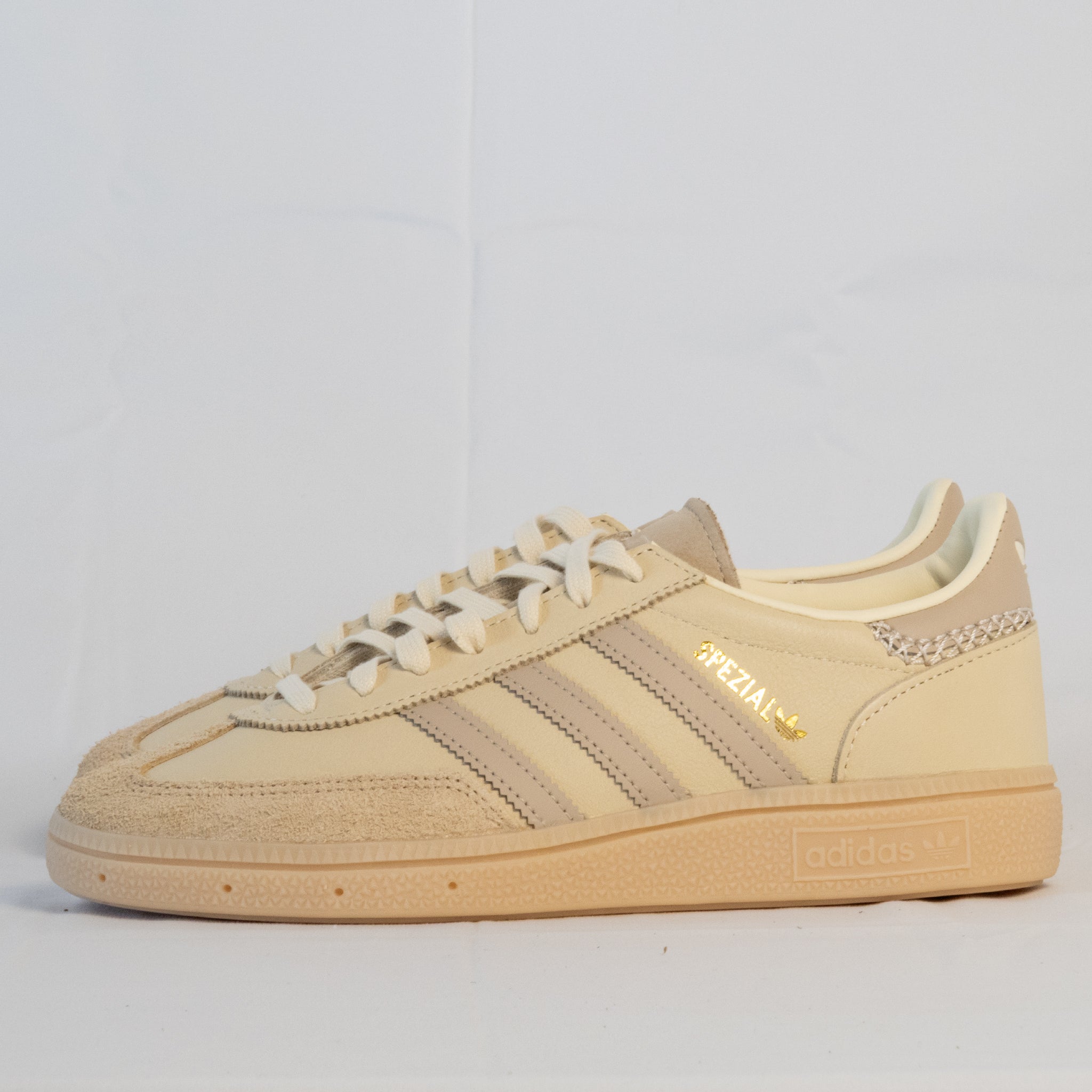 Adidas Handball Spezial Cream White Beige (W) - IE3699 - Men's and Women's Sneakers > Sneakers > Adidas Handball Spezial > Low - Top Sneakers