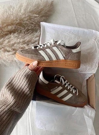 adidas Handball Spezial Earth Strata Gum (W) - IF6490 - Men's and Women's Sneakers > Sneakers > Adidas Handball Spezial > Low - Top Sneakers