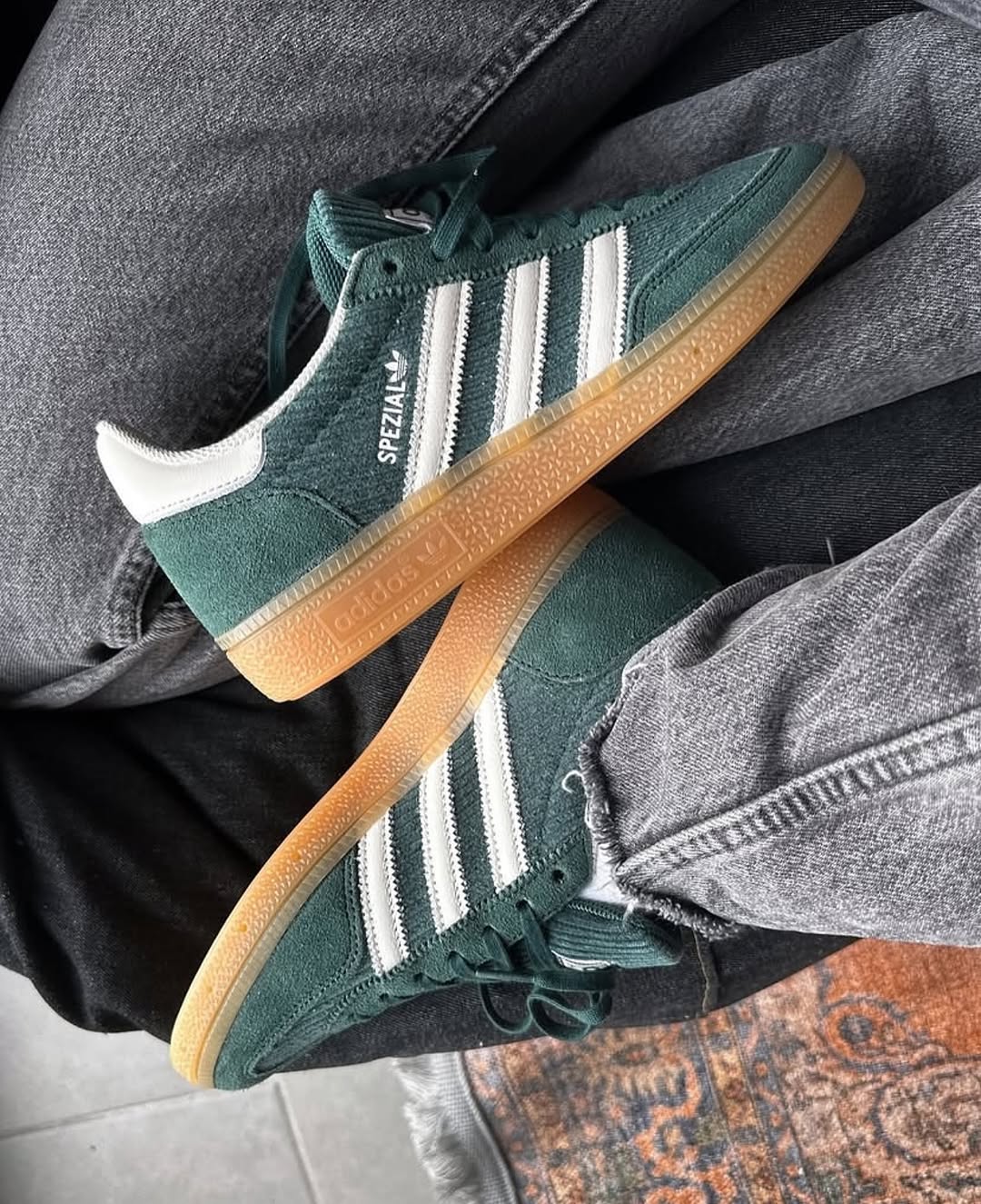 Adidas Handball Spezial Mineral Green - IG1976 - Men's and Women's Sneakers > Sneakers > Adidas Handball Spezial > Low - Top Sneakers