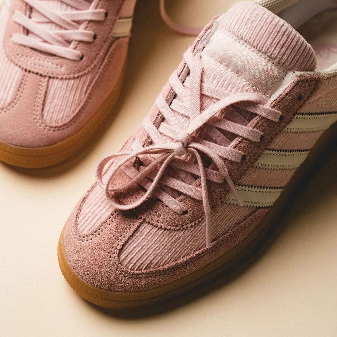 Adidas Handball Spezial Sandy Pink - IG1977 - Men's and Women's Sneakers > Sneakers > Adidas Handball Spezial > Low - Top Sneakers