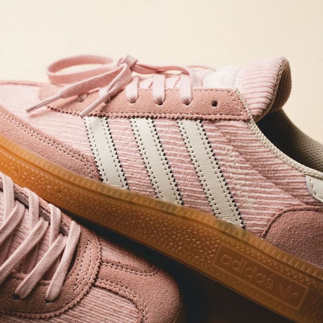 Adidas Handball Spezial Sandy Pink - IG1977 - Men's and Women's Sneakers > Sneakers > Adidas Handball Spezial > Low - Top Sneakers