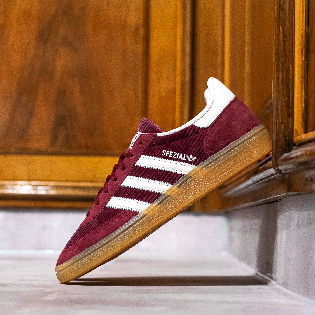 Adidas Handball Spezial Shadow Red - IG1978 - Men's and Women's Sneakers > Sneakers > Adidas Handball Spezial > Low - Top Sneakers