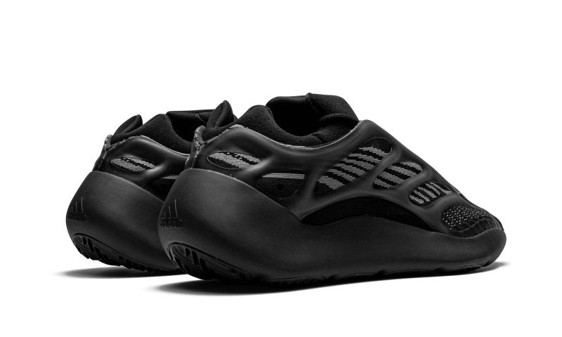 Adidas Yeezy 700 V3 Alvah - H67799 - sneakers