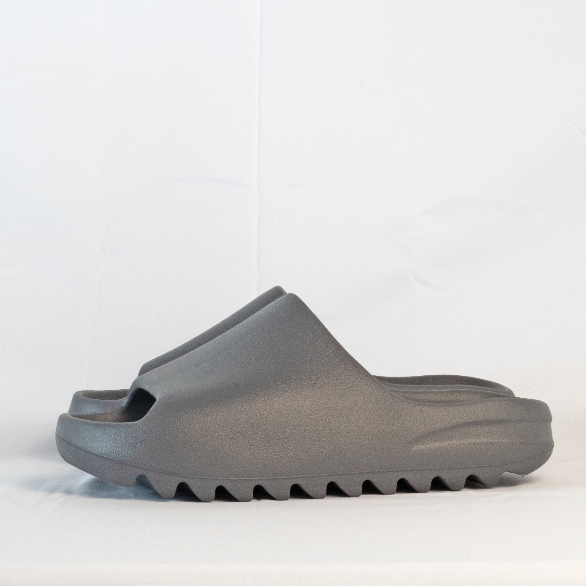 Adidas Yeezy Slide Slate Grey - ID2350 - Men's and Women's Slippers > Slippers > Yeezy Slide > Low - Top Slippers