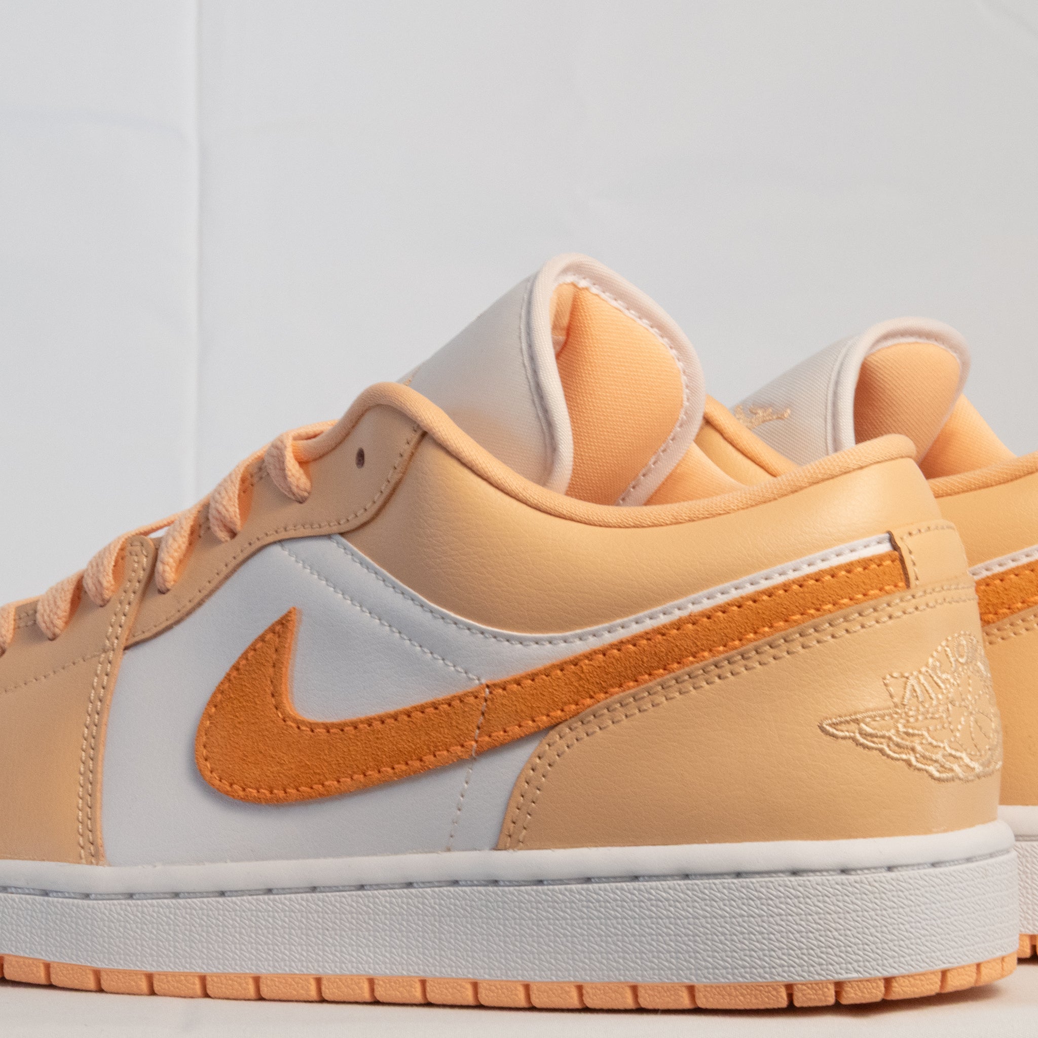 Air Jordan 1 Low Sunset Haze - DC0774 - 801 - Men's and Women's Sneakers > Sneakers > Jordan 1 > Low - Top Sneakers