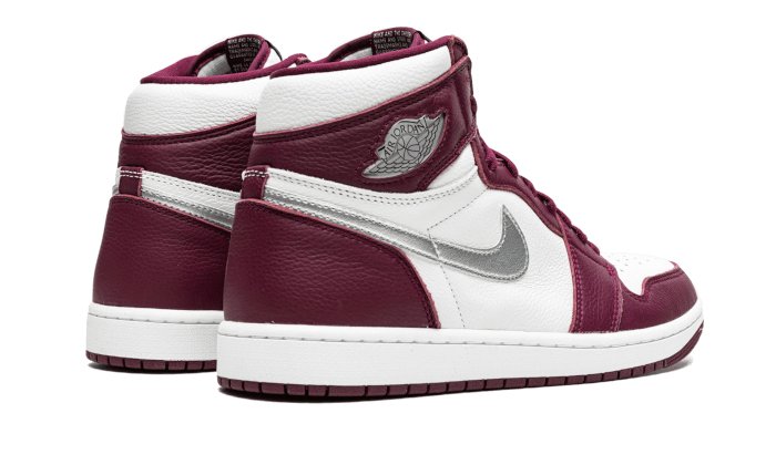 Air Jordan 1 Retro High OG Bordeaux - 555088 - 611 - sneakers