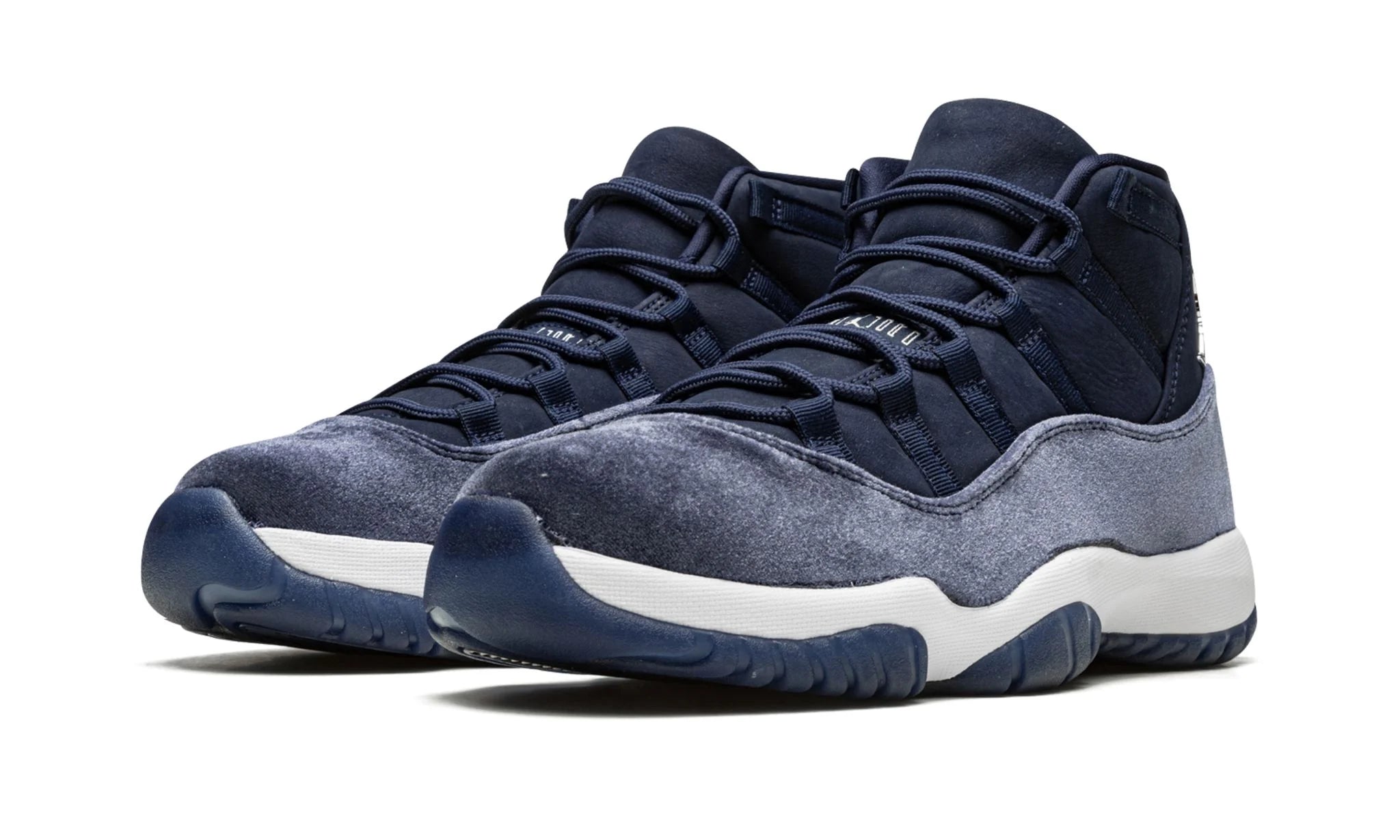 Jordan 11 white and dark blue sales