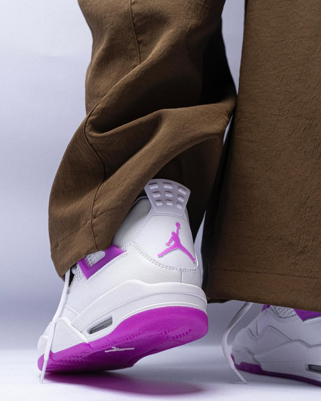 Air Jordan 4 Hyper Violet - FQ1314 - 151 - Men's and Women's Sneakers > Sneakers > Jordan 4 > High - Top Sneakers