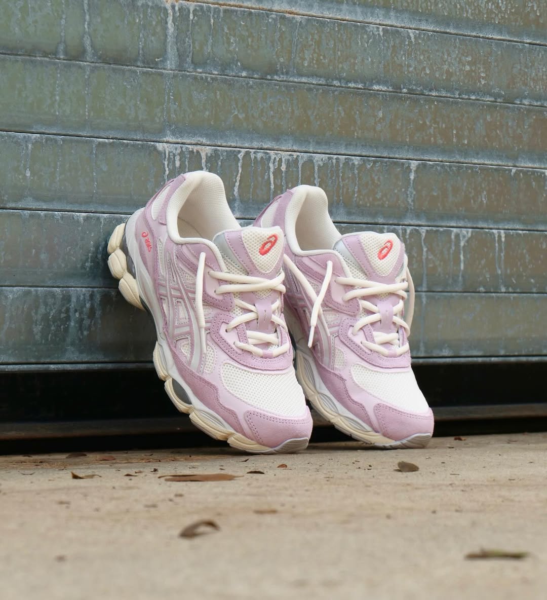 ASICS Gel - NYC Cream Rose Water - 1203A383 - 106 - Men's and Women's Sneakers > Sneakers > Asics Gel - NYC > Low - Top Sneakers