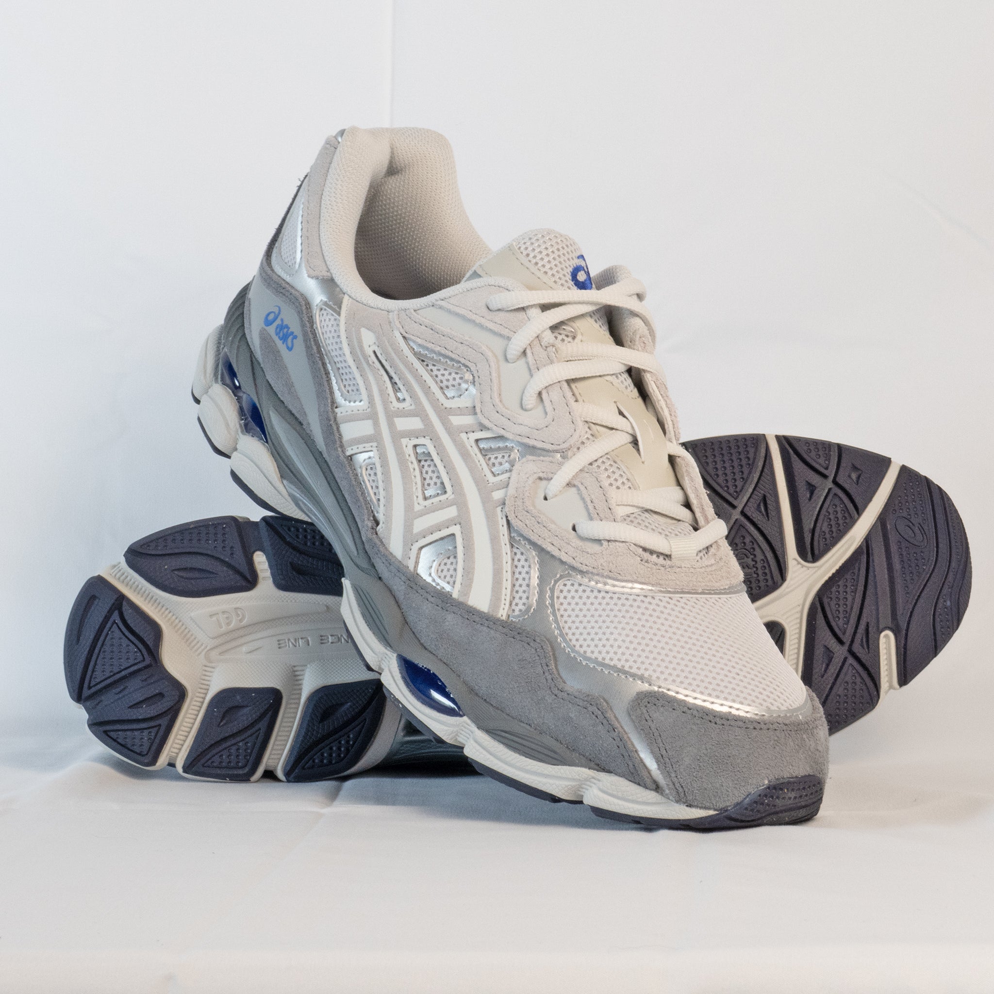 ASICS Gel - NYC Glacier Grey Gravel - 1203A383 - 025 - Men's and Women's Sneakers > Sneakers > Asics Gel - NYC > Low - Top Sneakers
