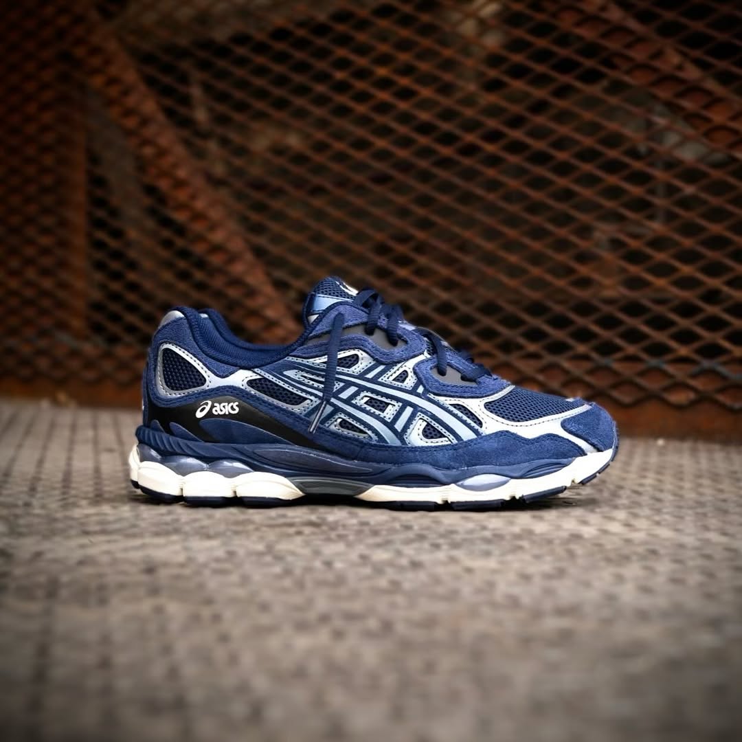 ASICS Gel - NYC Midnight Midnight - 1203A383 - 401 - Men's and Women's Sneakers > Sneakers > Asics Gel - NYC > Low - Top Sneakers