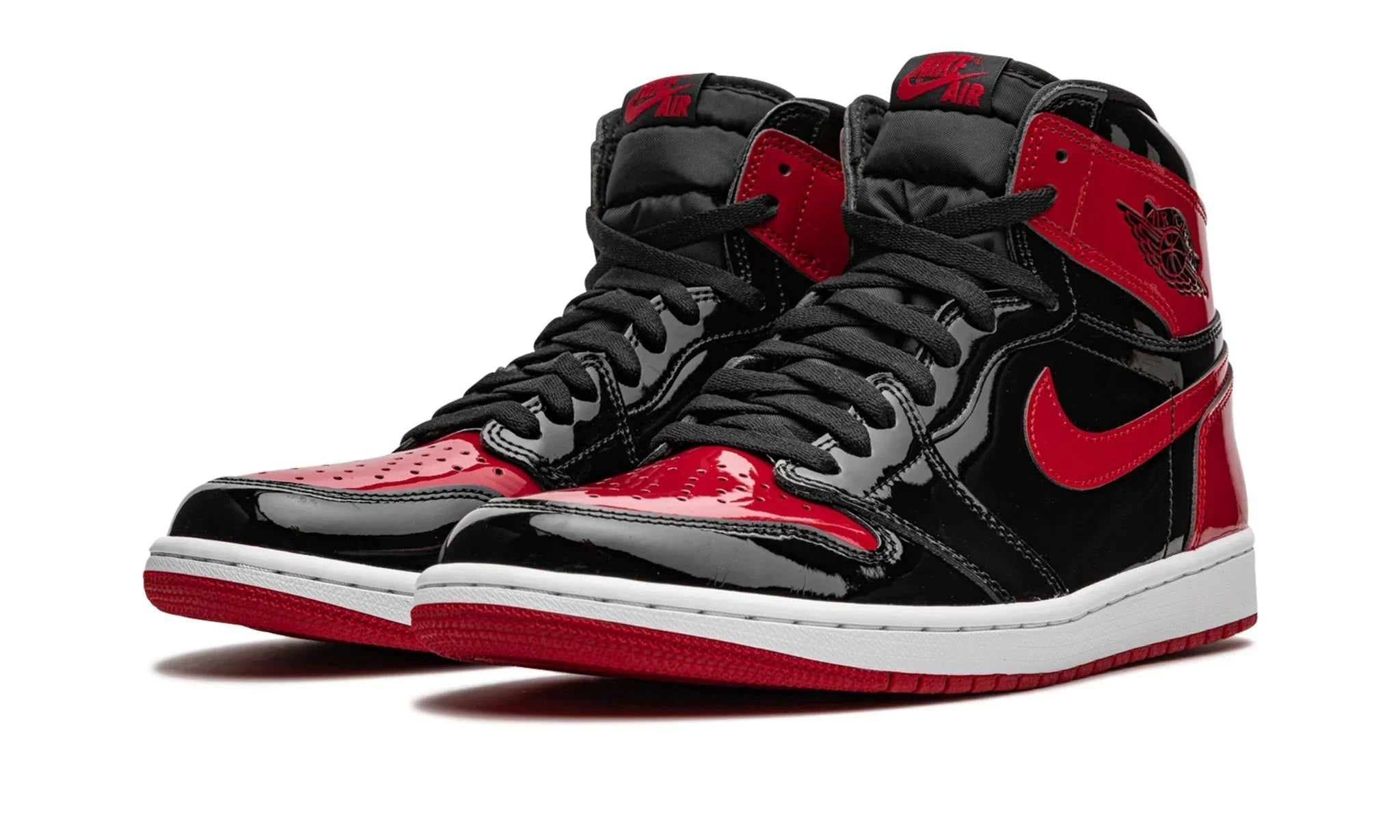 Jordan 1 High Patent Bred 555088 063