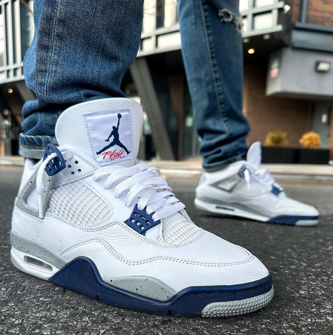 Jordan 4 "Midnight Navy" - DH6927 - 140 - Men's and Women's Sneakers > Sneakers > Jordan 4 > High - Top Sneakers