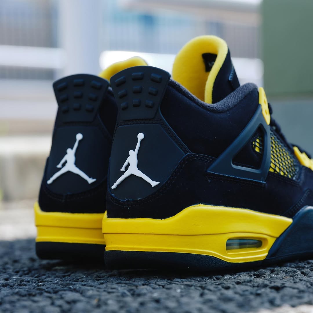 Jordan 4 "Thunder 2023" - DH6927 - 017 - Men's and Women's Sneakers > Sneakers > Jordan 4 > High - Top Sneakers