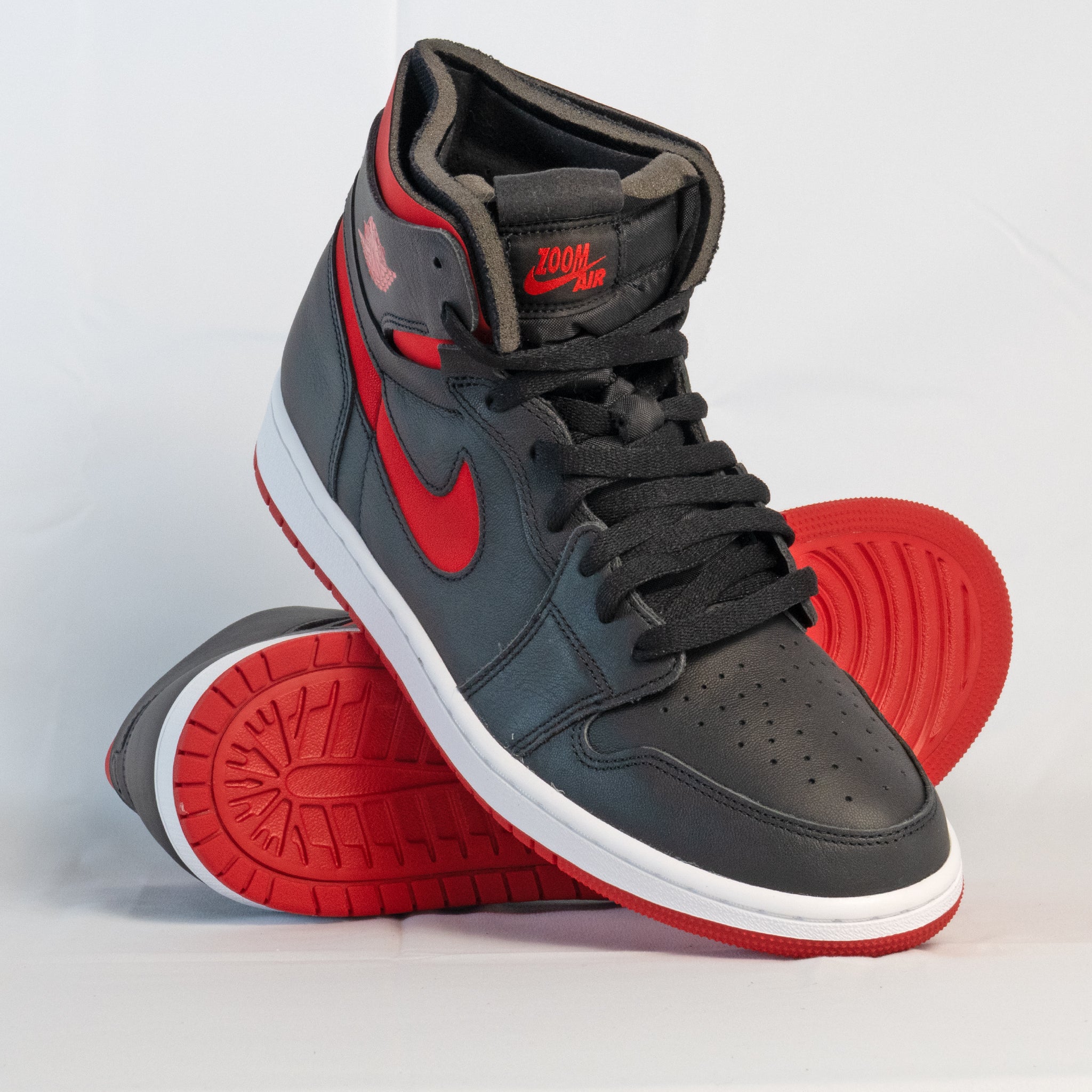 Nike Air Jordan 1 High Zoom Air CMFT Bred