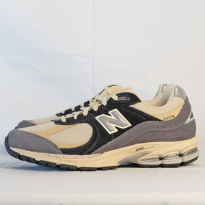 New Balance 2002R Magnet