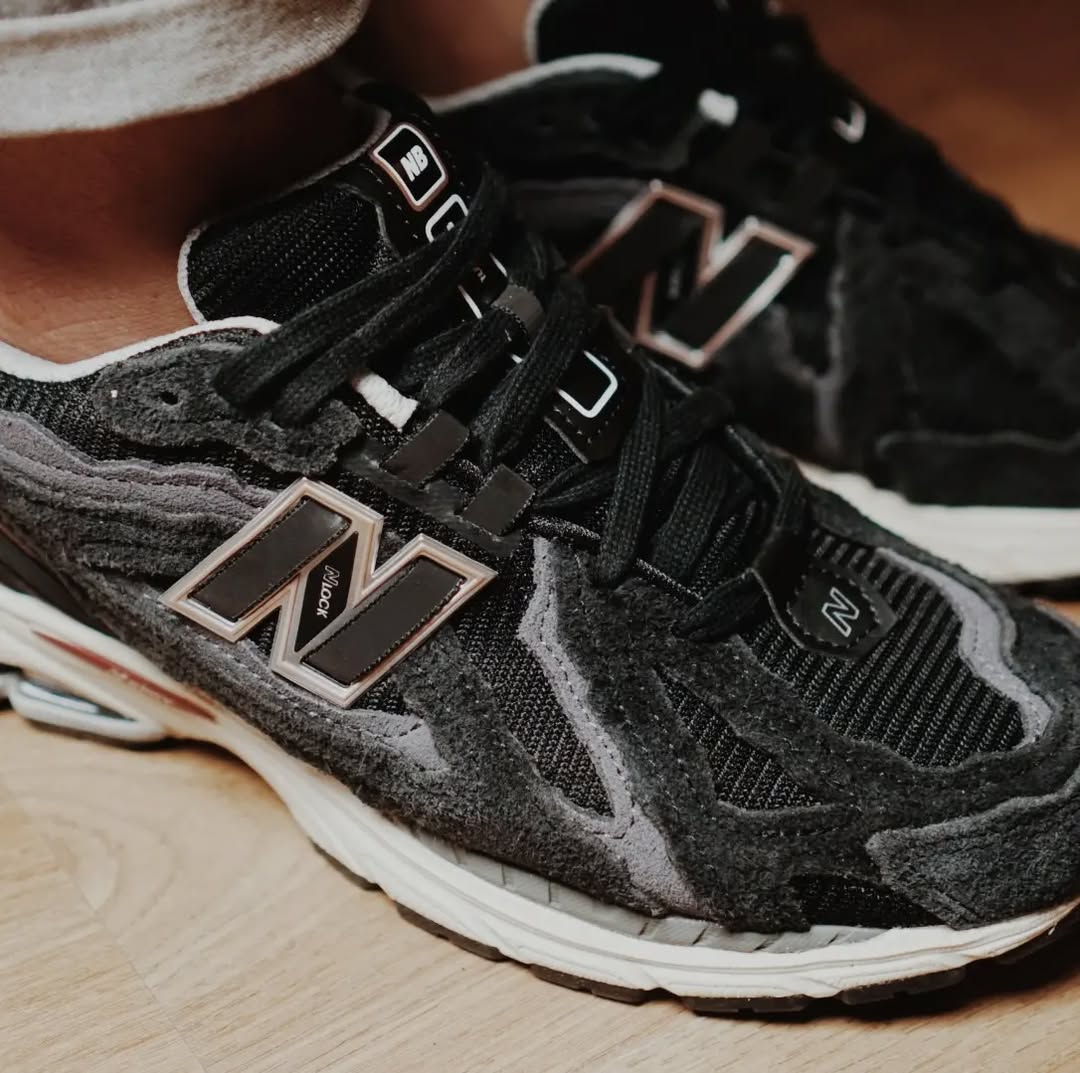 New Balance 1906D Protection Pack Black - M1906DD - Men's and Women's Sneakers > Sneakers > New Balance 1906 > Low - Top Sneakers