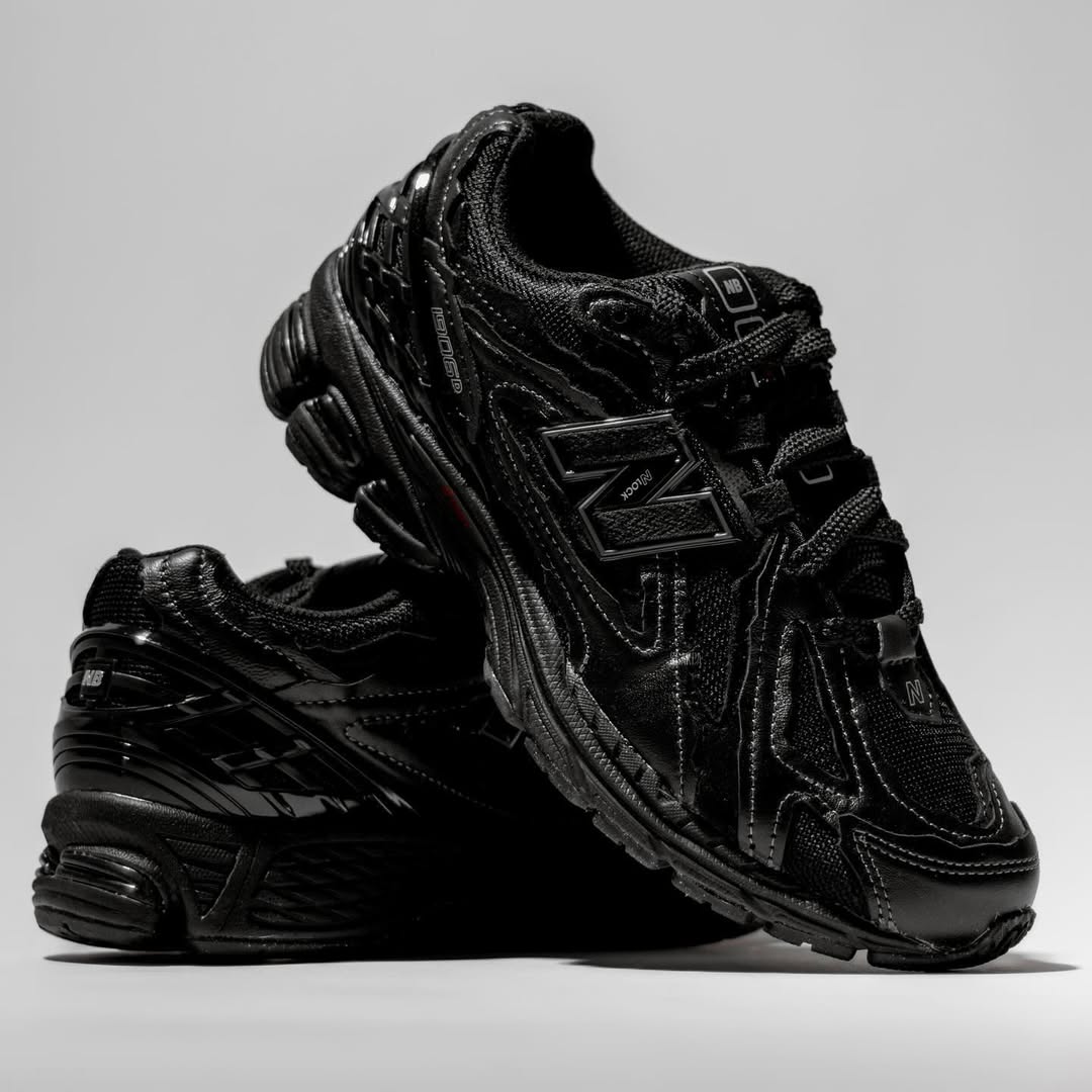 New Balance 1906D Protection Pack Black Leather - M1906DF - Men's and Women's Sneakers > Sneakers > New Balance 1906 > Low - Top Sneakers