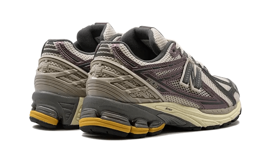 New Balance 1906R Licorice - M1906RRA - sneakers