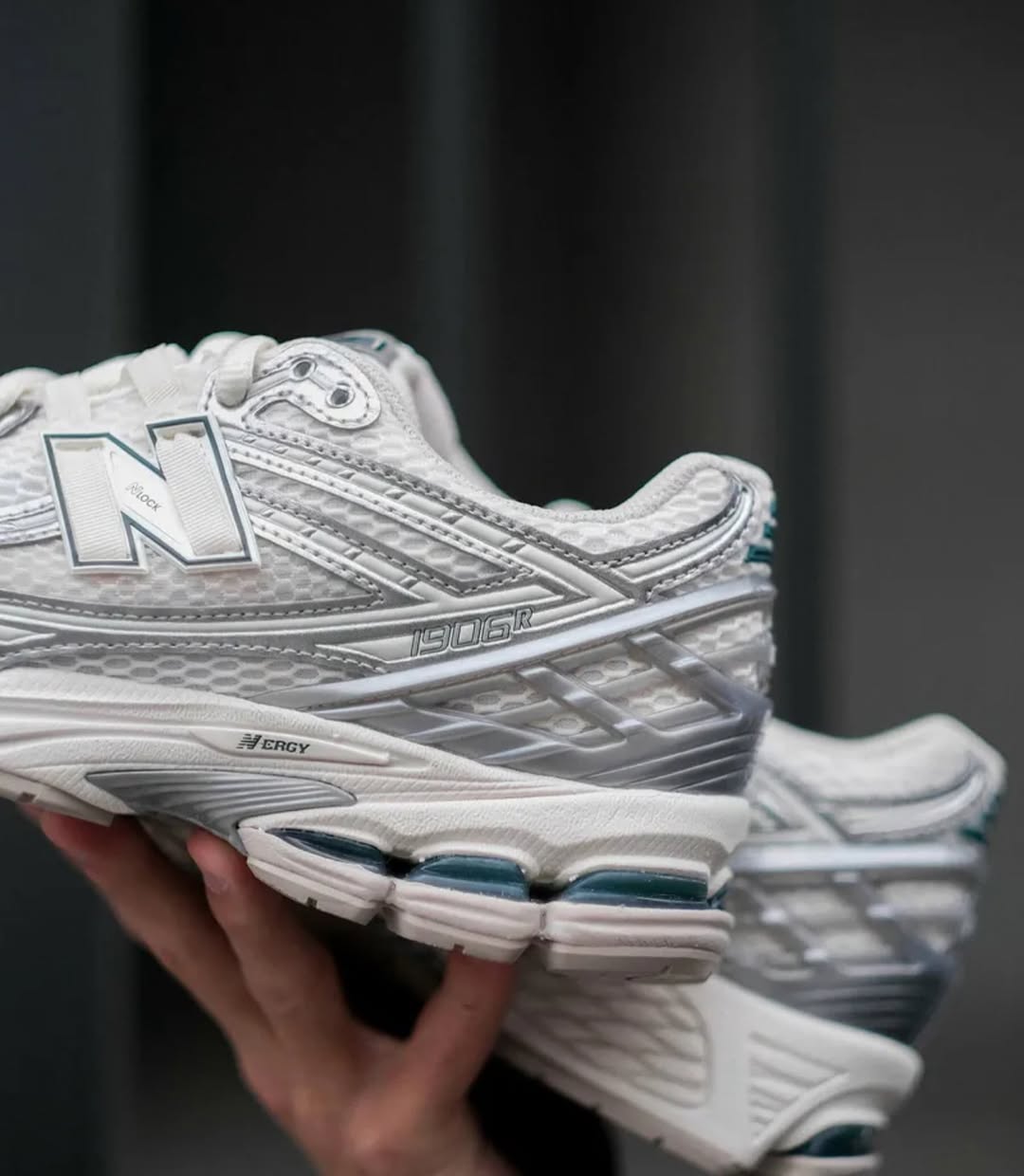 New Balance 1906R Silver Metallic Cream - M1906REE - Men's and Women's Sneakers > Sneakers > New Balance 1906 > Low - Top Sneakers