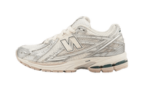 New Balance 1906R Silver Metallic Cream
