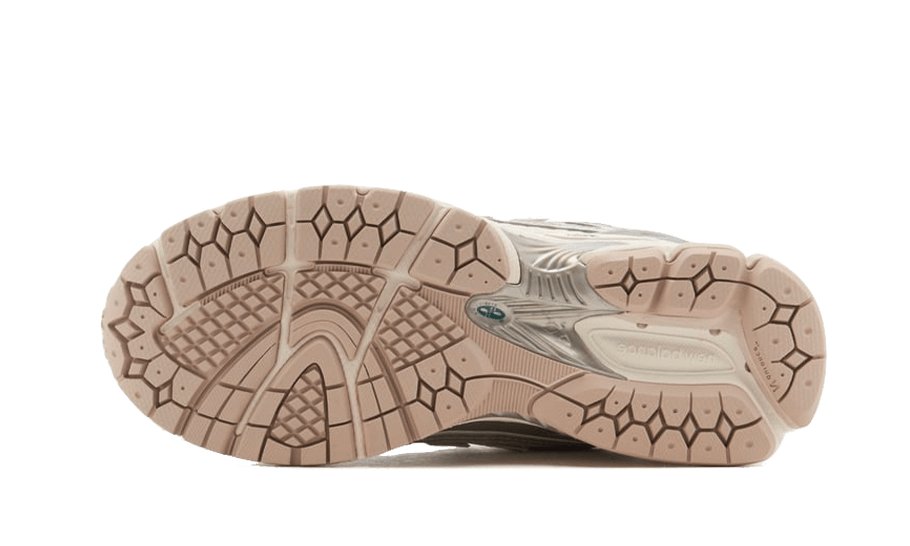 New Balance 1906R Silver Metallic Cream - M1906REE - sneakers
