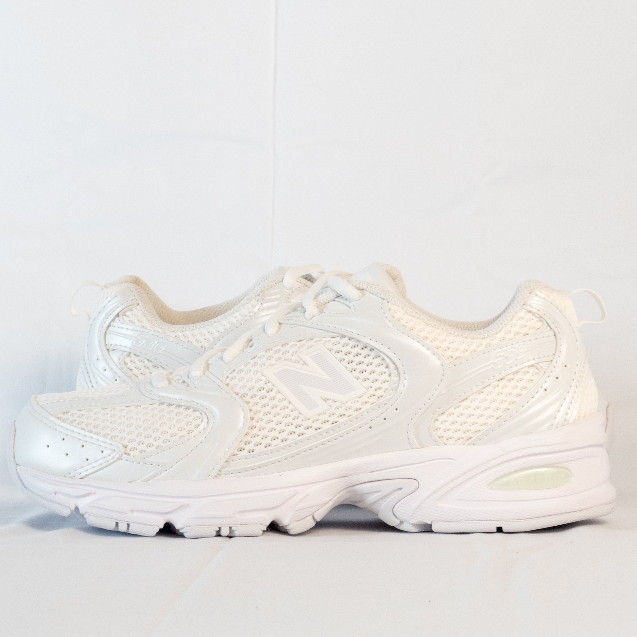 New Balance 530 Triple White - MR530PA - Men's and Women's Sneakers > Sneakers > New Balance 530 > Low - Top Sneakers
