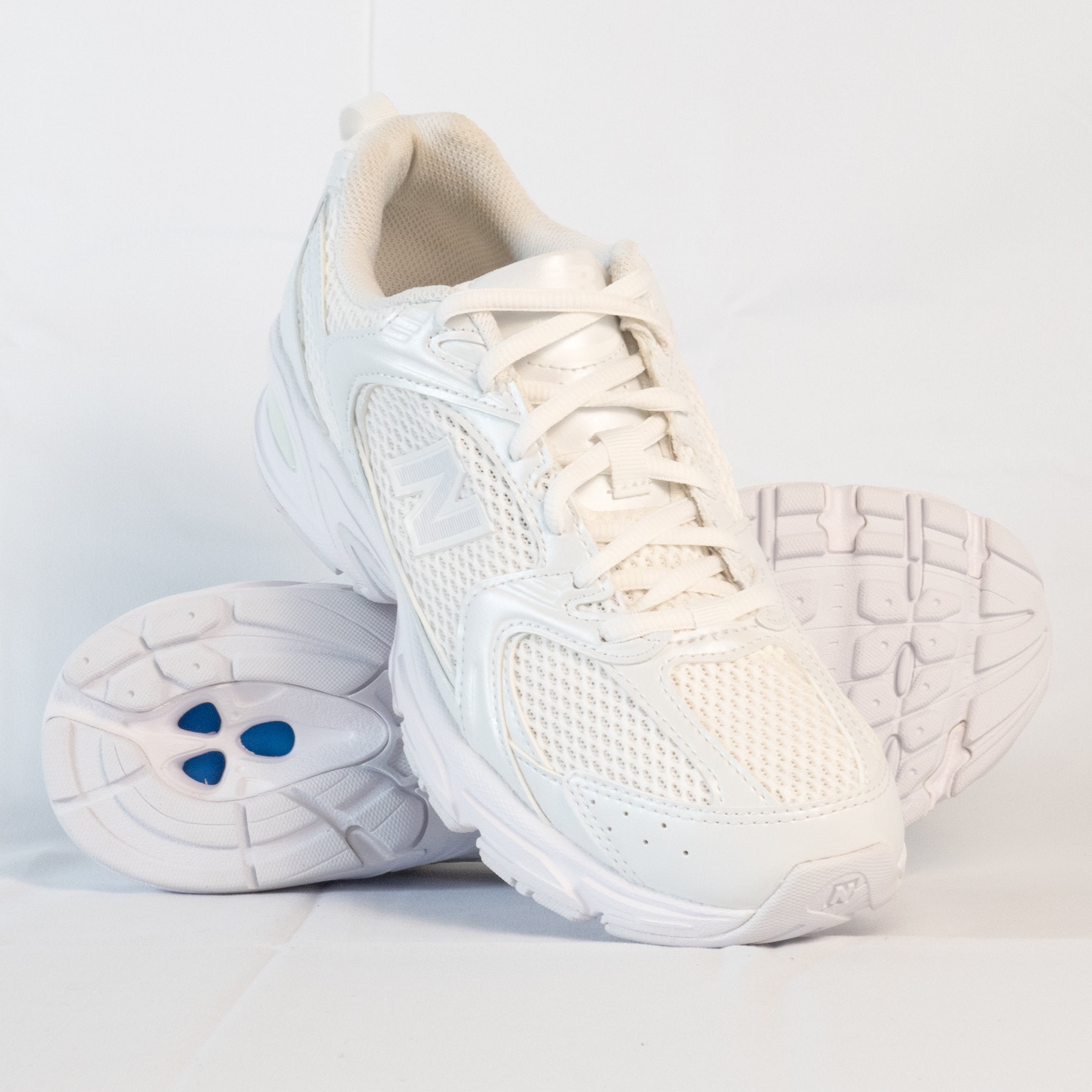New Balance 530 Triple White - MR530PA - Men's and Women's Sneakers > Sneakers > New Balance 530 > Low - Top Sneakers