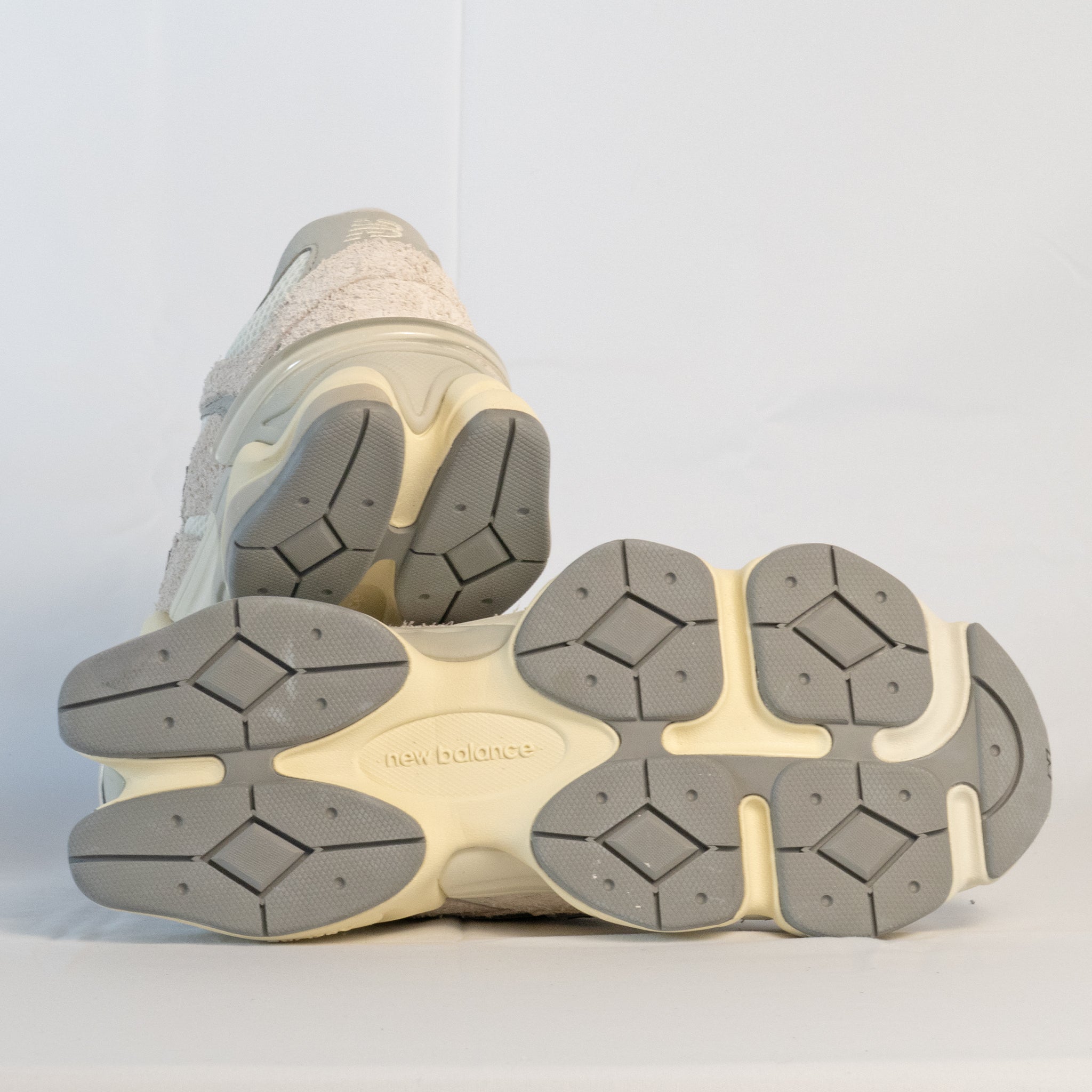 New Balance 9060 Moonbeam Sea Salt Beige - U9060HSC - Men's and Women's Sneakers > Sneakers > New Balance 9060 > Low - Top Sneakers