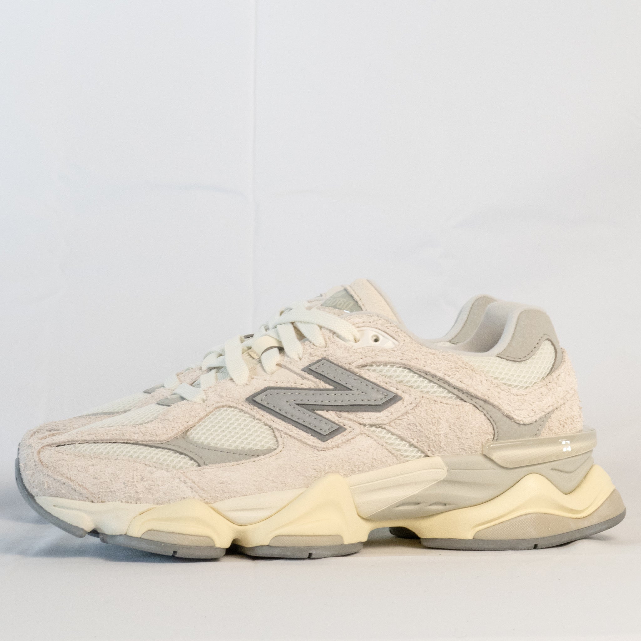 New Balance 9060 Moonbeam Sea Salt Beige - U9060HSC - Men's and Women's Sneakers > Sneakers > New Balance 9060 > Low - Top Sneakers