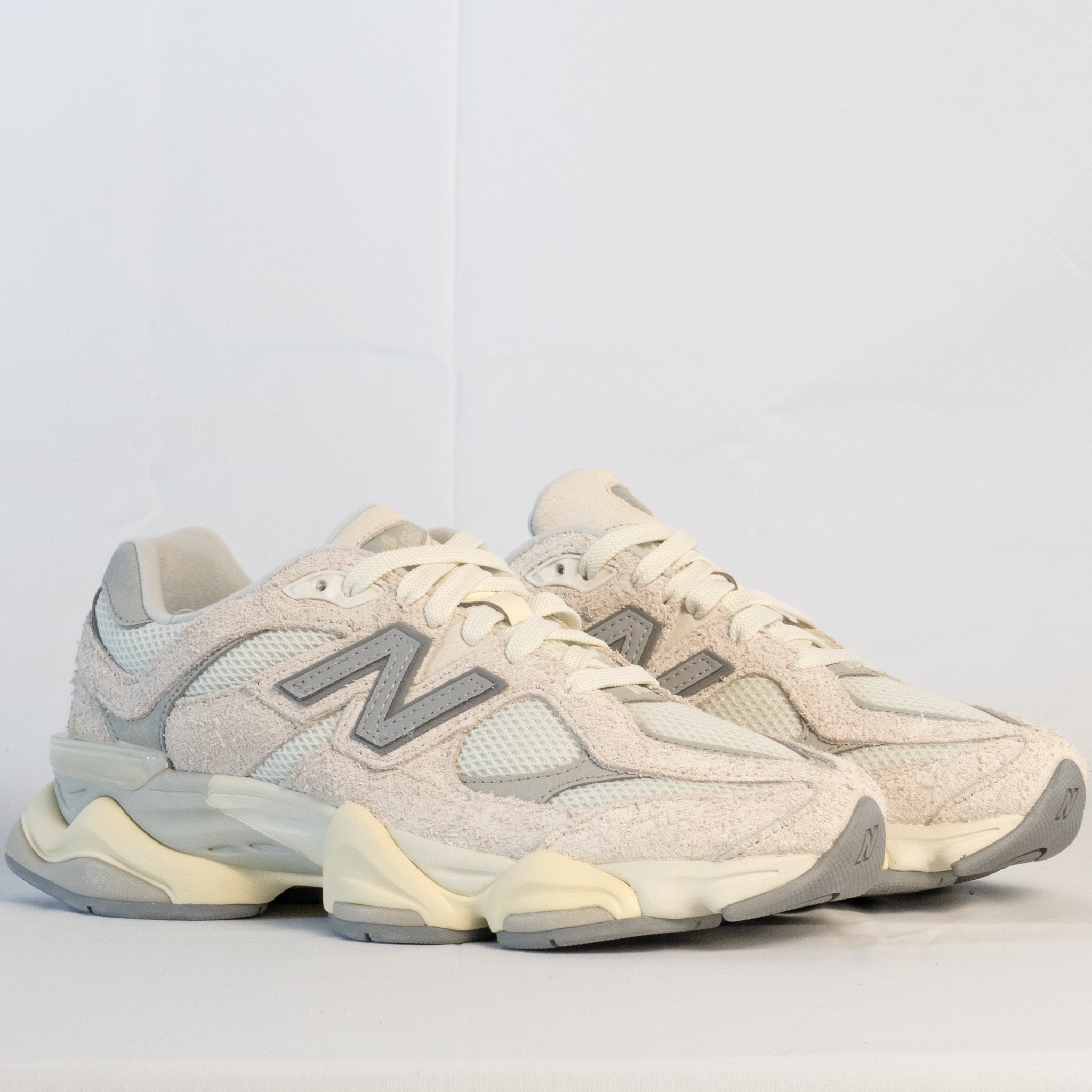 New Balance 9060 Moonbeam Sea Salt Beige - U9060HSC - Men's and Women's Sneakers > Sneakers > New Balance 9060 > Low - Top Sneakers
