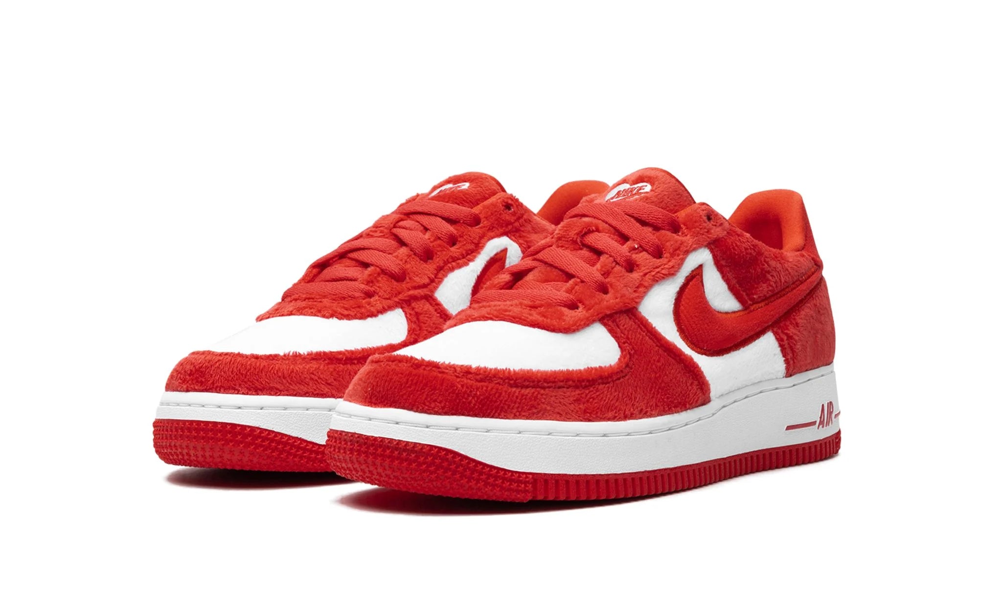 Nike Air Force 1 Low Valentine s Day Polaire 2024 FZ3552 612
