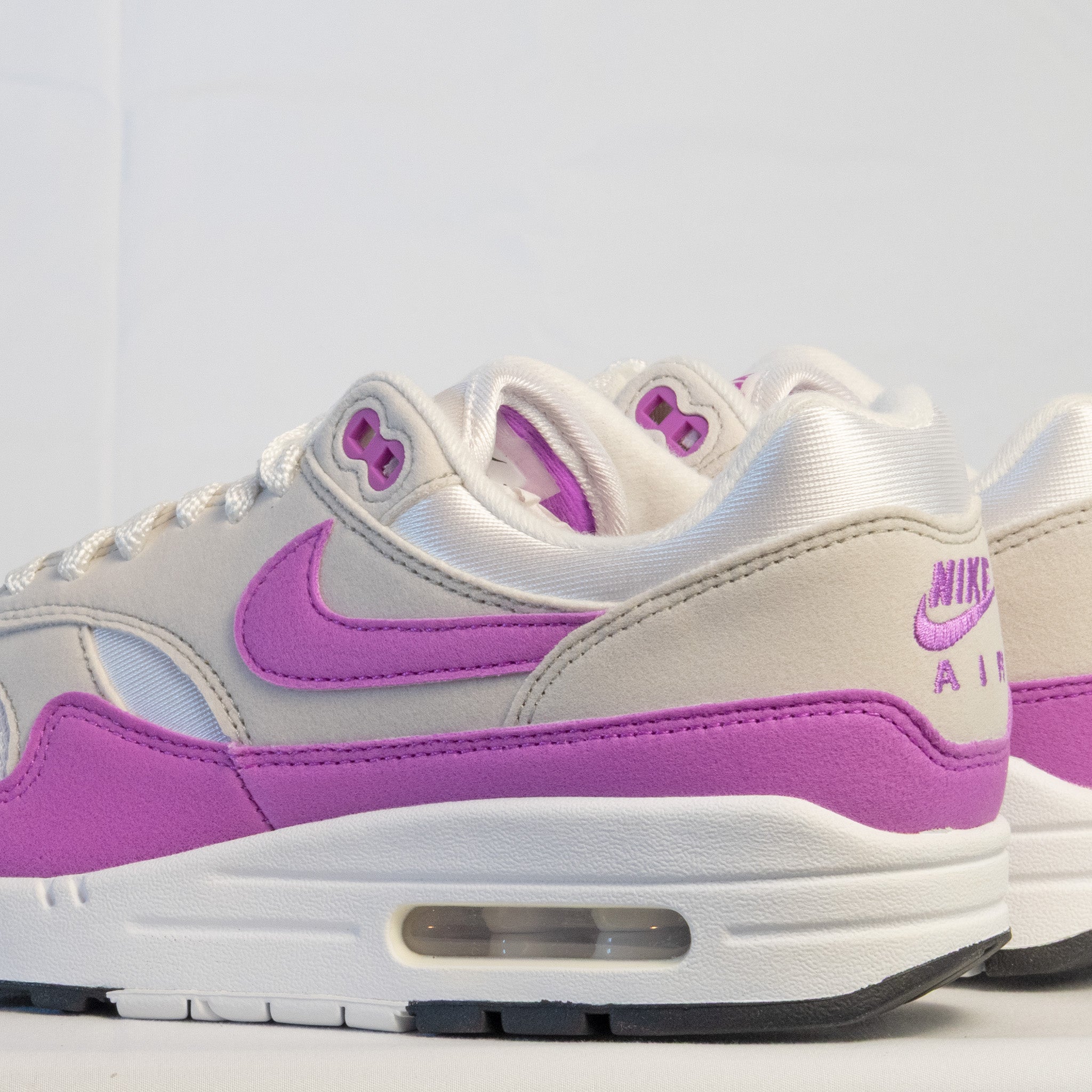Nike Air Max 1 Fuchsia Dream - DZ2628 - 001 - Men's and Women's Sneakers > Sneakers > Air Max 1 > Low - Top Sneakers