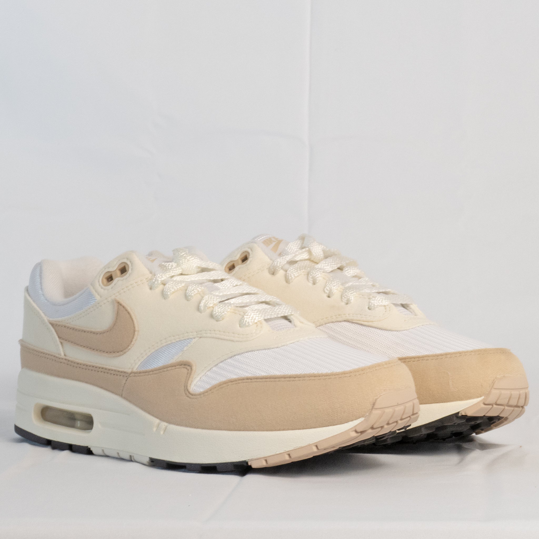 Nike Air Max 1 Pale Ivory - DZ2628 - 101 - Men's and Women's Sneakers > Sneakers > Air Max 1 > Low - Top Sneakers