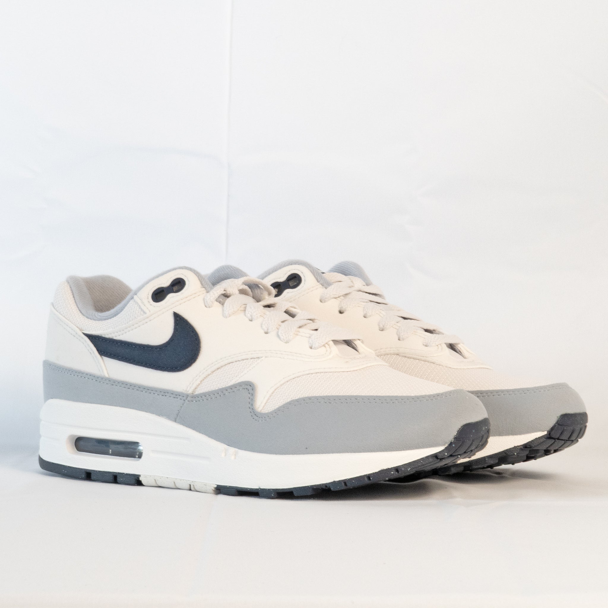 Nike Air Max 1 Pure Platinum - FD9082 - 002 - Men's and Women's Sneakers > Sneakers > Air Max 1 > Low - Top Sneakers