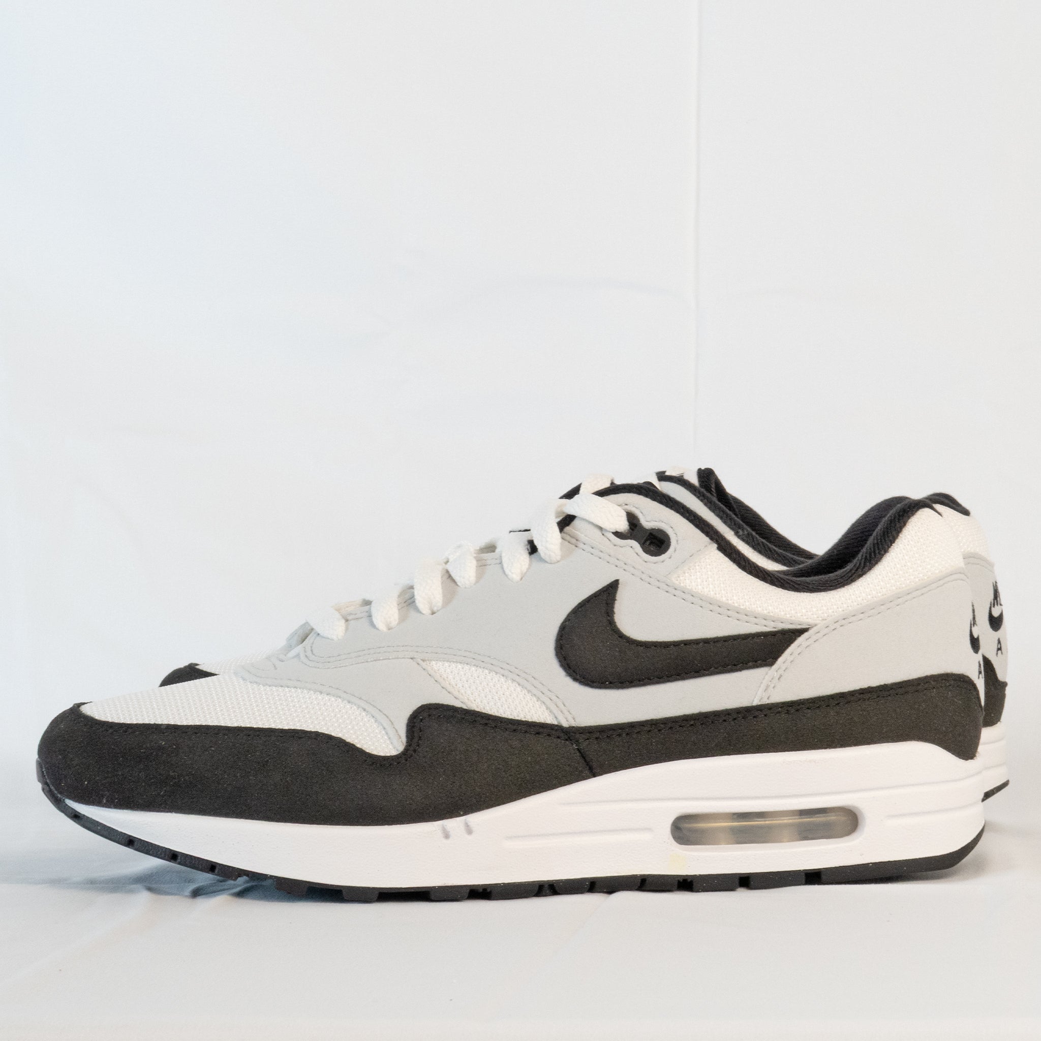 Nike Air Max 1 White Black - FD9082 - 107 - Men's and Women's Sneakers > Sneakers > Air Max 1 > Low - Top Sneakers