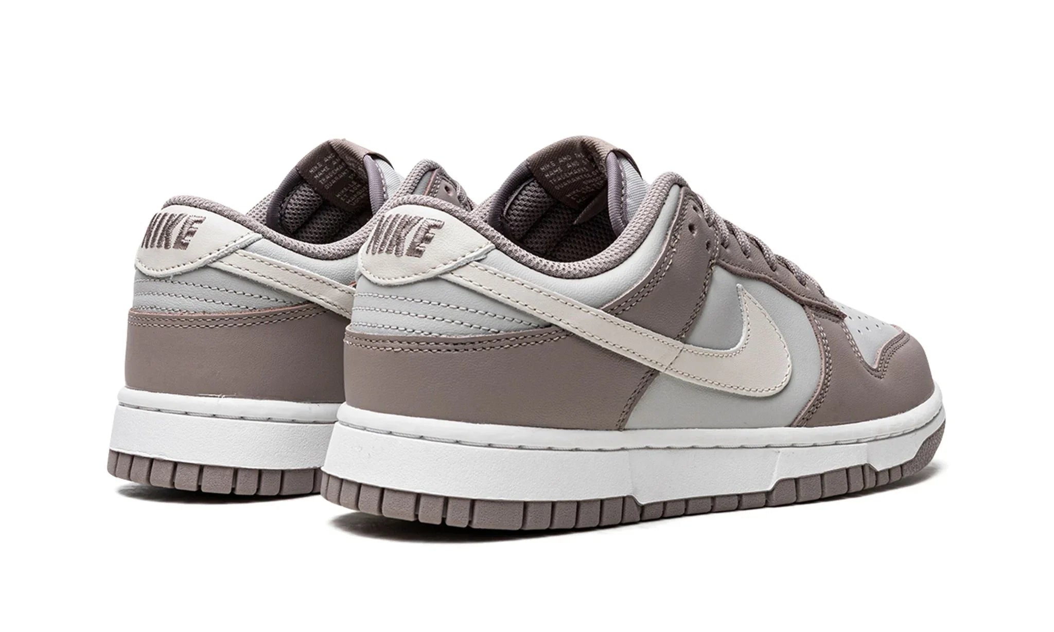 Nike Dunk Low "Bone Beige" (W) - FD0792-001 - Sneakers